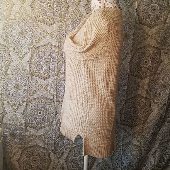 Victoria's Secret Cream Knit Sweater Size S - Picture 2 of 3